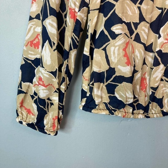 Lucky Brand Floral Vine Lace Up Neckline Peasant Blouse Navy Blue Tan Size M - Picture 15 of 16